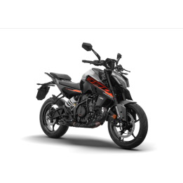 Duke 390